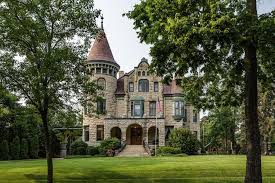 La Crosse Home For Sale Victorian Houses For Sale Victorian Homes Old House Dreams