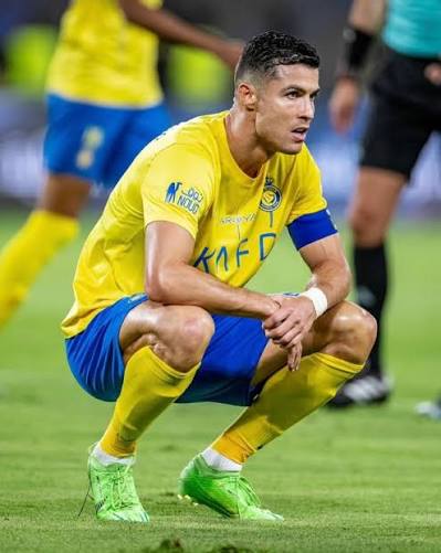 💔 Cristiano Ronaldo was 𝐛𝐫𝐨𝐤𝐞𝐧 after Al Nassr losing King Cup final  against Al Hilal… 😶🇵🇹 Al Nassr CEO confirmed that despite being sad and  disappointed, Cristiano will “stay at Al Nassr