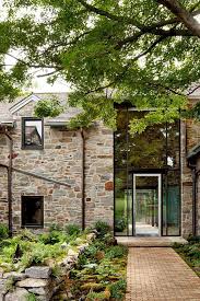 Mai l'entrée extérieure de votre maison vous semble banale ? Decorer L Exterieur De Sa Maison Cote Maison
