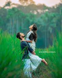 Varun Aduthila Photography On Instagram Keraladiaries Kerala Keralam Cute Couples Photography Indian Wedding Couple Photography Couple Photography Poses