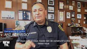 Vous avez demandé la police… publié paralais charpentier modifié depuis plus de 6 années. Etats Unis Le Chef De La Police De Houston Demande A Donald Trump De Se Taire Youtube