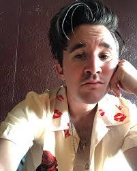 Cameron Olsen's Instagram, Twitter & Facebook