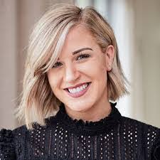 Amanda Teasley's Instagram, Twitter & Facebook