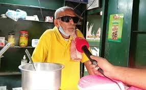 Took a failed restaurant and slower the pre controversy business to get to this point.#babakadhaba #socialmedia #influencers #foodie #india #. Baba Ka Dhaba S Kanta Prasad Returns To Old Eatery After Restaurant Fails