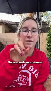 Evette Santos Spiral Planner Review