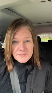 realtorkayhauser and I believe in going the extra mile! 💪 Yesterday, we  brought in the furniture; today, we're staging. Ok, Kay stages, I get  coffee and wait to be told what to