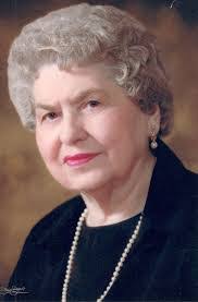 Betty Bean's Instagram, Twitter & Facebook