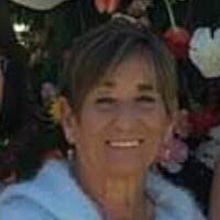 Peggy Honeycutt's Instagram, Twitter & Facebook