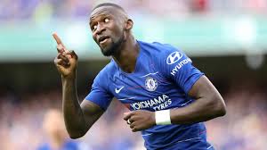 Sein vater matthias ist deutscher, seine mutter lilly stammt hingegen aus sierra leone. Fc Chelsea Nationalspieler Antonio Rudiger Droht Strafe Wegen Zu Schnellen Fahrens