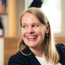 Julia Bohn's Instagram, Twitter & Facebook