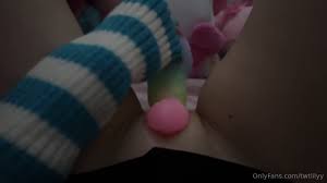 twtlilyy OF