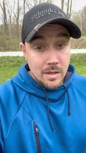 Ronnie Romain's Instagram, Twitter & Facebook