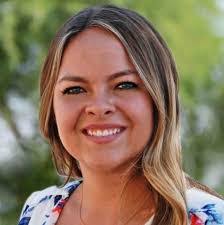 Grace Connell's Instagram, Twitter & Facebook