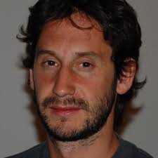 Ariane Escobar (@ariane_esc)