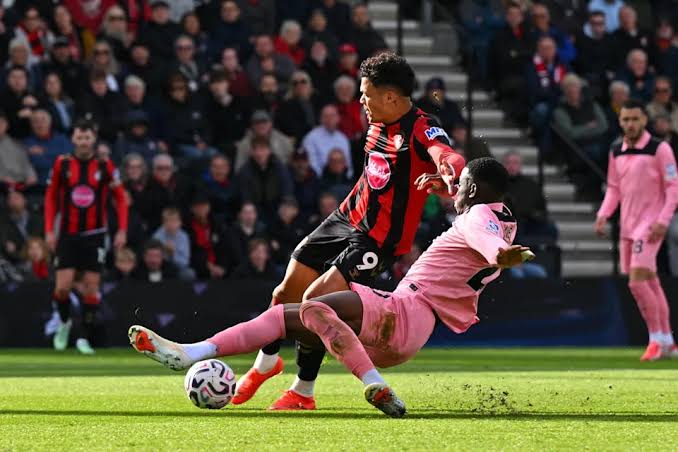 Arrogant' - Nordi Mukiele Makes Worrying Sunderland Claim After Bournemouth  Loss - Yahoo Sports