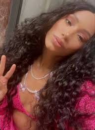 Baby can I get “” I LOVE YOU ❤️ “ from you baby I love you 😘