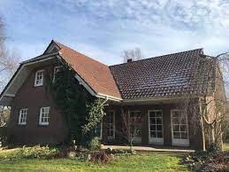 Die stattliche anzahl von 6390 gut gepflegten wohngebäuden mit nur einer wohnung sorgt bei. Haus Zum Verkauf 26316 Varel Mapio Net