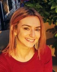 Mandy Ellison's Instagram, Twitter & Facebook