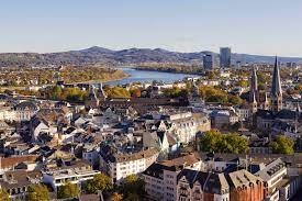 Die burschenschaft alemannia zu bonn führt als weiteres äußeres erkennungszeichen den verbindungszirkel. Bonn Alemania