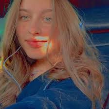 Mckenna Dobson's Instagram, Twitter & Facebook