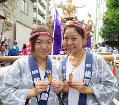 祭り好きの必需品、首さげ用の大き目名入れ木札、喧嘩札 | 千社札.com | 銀座 歌舞伎座前の千社札木札千社札シールのお店