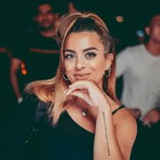 A huge moment for Charlotte Tiplady and Elliot Barton getting all the  praise they deserve 🤍 Team Tatti always 🏆