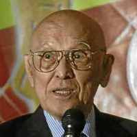 Alejandro Reyes Roces (1924–2011)
