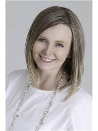 Lori Duggan's Instagram, Twitter & Facebook