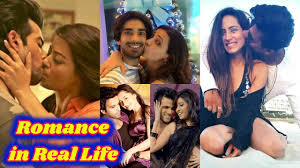 Rezervasyondan sonra telefon numarası ve adresi de dahil olmak üzere tesise ait tüm. Bollywood Real Life Romantic Couple Images Dunia Belajar
