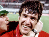 Bernie Wheaton's Instagram, Twitter & Facebook