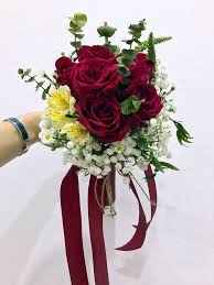 pin by angel florist on bo hoa đẹp florist shop grapevine wreath bouquet