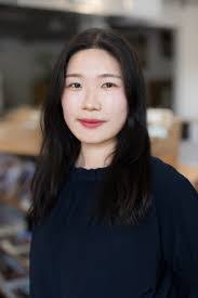 Kim Carnegie's Instagram, Twitter & Facebook