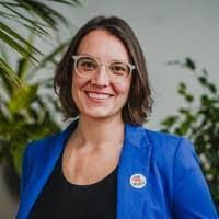 Marlene Schaffer's Instagram, Twitter & Facebook