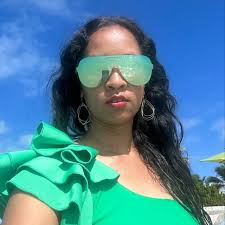 Angela Hunt (@sonnymomma) • Instagram photos and videos