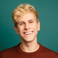 Nick Pereira's Instagram, Twitter & Facebook