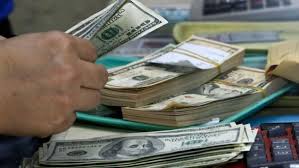 Resultado de imagen de cuando una persona se vende para hacer algo para otro