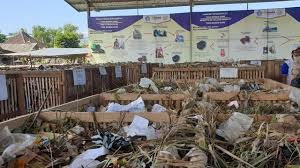 Oleh itu,semua pihak termasuk pihak individu ataupun pihak kerajaan,kita semua perlu berusaha mengatasi masalah ini bersama dan seterunya mencapai wawasan 2020. Begini Jurus Pemkot Surabaya Kelola Masalah Sampah Surabaya Liputan6 Com