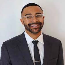 Shawn Slattery's Instagram, Twitter & Facebook