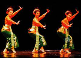 Aug 07, 2021 · tortor batak toba adalah jenis tarian purba dari batak toba yang berasal dari sumatra utara yang meliputi daerah tapanuli utara, humbang hasundutan, toba samosir dan samosir. Kata Cellica Masyarakat Belum Tahu Tari Jaipong Berasal Dari Karawang Aktual Com