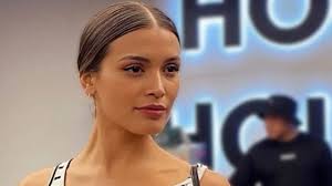 Impacto en el mundo del espectáculo: Cony Capelli de Gran Hermano Chile  confiesa que tuvo relación sentimental con reconocido actor chileno —  Pudahuel