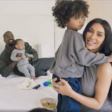 Kim kardashian speaks at the white house about partnering with lyft, the rideshare cooperation watch all your favourite reality. Kim Kardashian Vogue 73 Questions Video Popsugar Celebrity