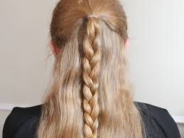 And if for some reason it doesn't turn out so well. Braid Your Hair Without Looking 9 Steps With Pictures Instructables