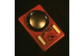 Then you just trace the pattern and turn the dial to make your design. Detail