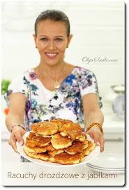 Racuchy Drozdzowe Z Jablkami Oj Tak Dzisiaj Przyszla Pora Na Racuchy Drozdzowe Z Jablkami Ktore Lubi Cala Moja Rodz Polnische Rezepte Rezepte Polnische Kuche