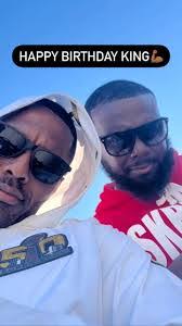 Christopher Mims's Instagram, Twitter & Facebook