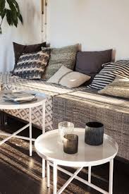 Kleines Strandhaus Grosse Zuflucht Flexible Mobel Wohnzimmersitzecke Mobel Cafe