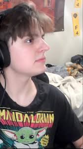 this halloween costume😭 #twitch #twitchstreamer #streamer #twitchclips  #twitchmoments #twitchfails #fyp #chrischan #conneldjonneld