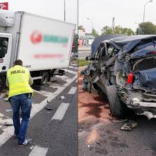 Jeden pas ruchu w stronę chorzowa był zablokowany prawie do godziny 11.00. Wypadek Na Dts W Rudzie Slaskiej Tvn24