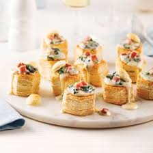 Mini Vol Au Vent Agrave La Florentine Au Jambon Recettes Cuisine Et Nutrition Pratico Pratique Vol Au Vent Food Food And Drink