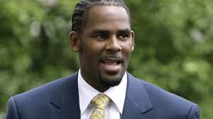 Kelly nicht nur über die vorwürfe, denen er sich. R Kelly Soll Minderjahrige Missbraucht Haben Radio Fm1
